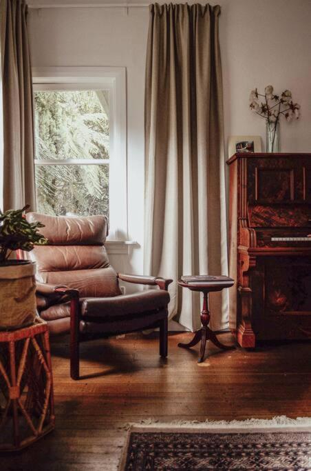 Harrys House Warburton - Peaceful Riverside Cottage In The Perfect Location Ngoại thất bức ảnh