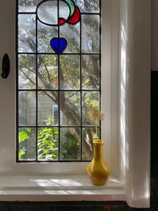 Harrys House Warburton - Peaceful Riverside Cottage In The Perfect Location Ngoại thất bức ảnh